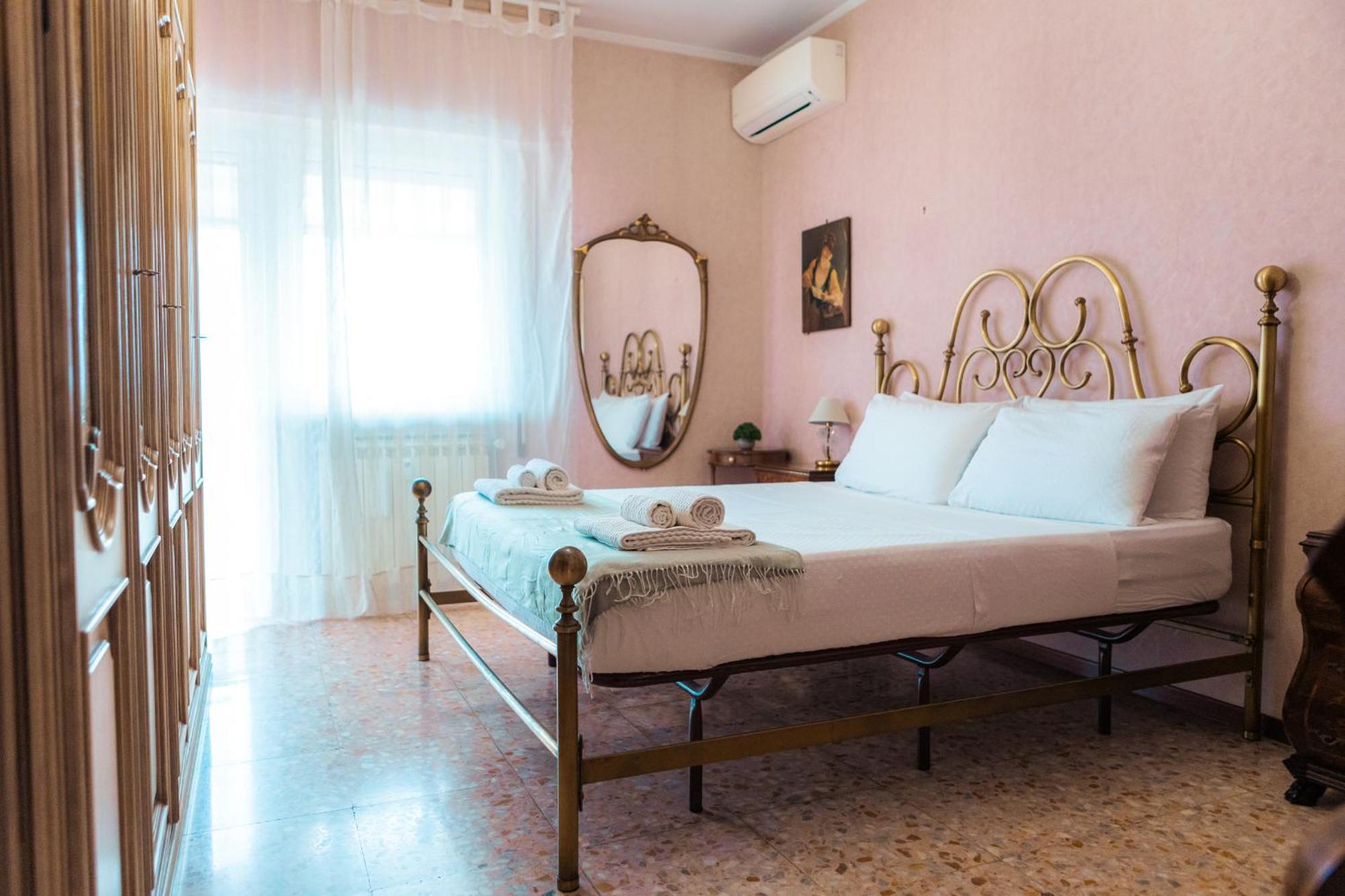Casa Maresa Family House Metro A Lejlighed