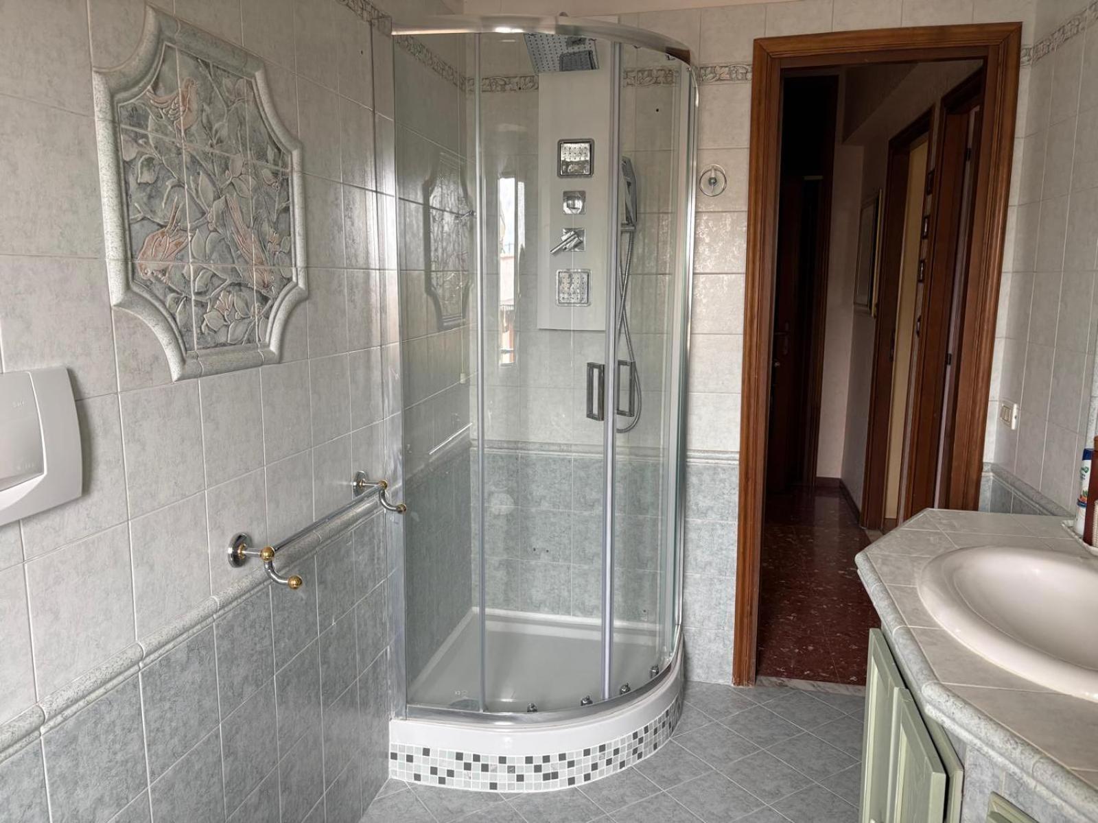 Casa Maresa Family House Metro A Appartamento